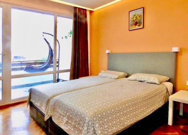 Yanov'S Homestay Varna
