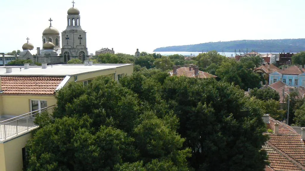 Yanov'S Homestay Varna